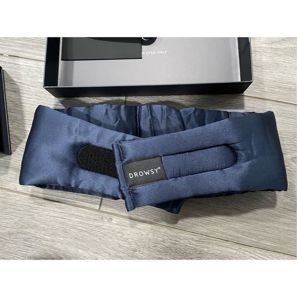 Drowsy Face Hugging Midnight Blue Silk Sleep Mask Brand New Eye Pillow - Picture 5 of 6